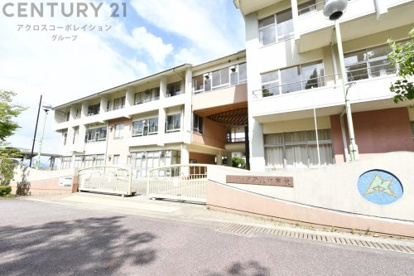 神戸市立有野北中学校の画像1