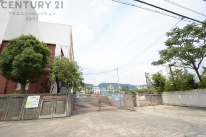 箕面市立中小学校の画像1