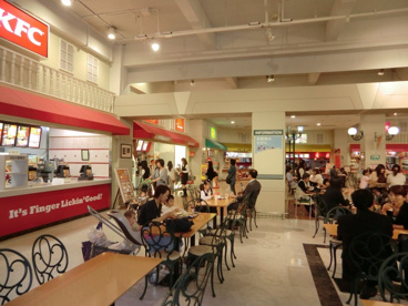 マクドナルド イオン尼崎店の画像2