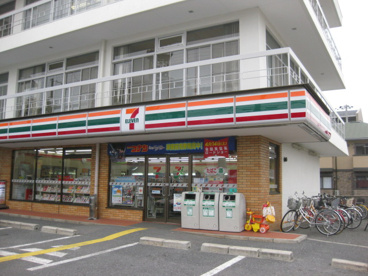 セブンイレブン　尼崎南塚口２丁目店の画像1