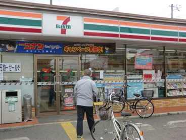 セブンイレブン　尼崎浜３丁目店の画像1