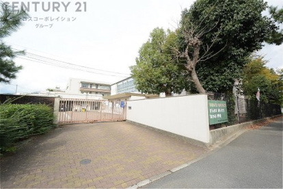 箕面市立西南小学校の画像1