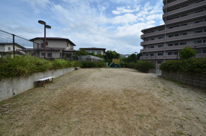 東畦野2丁目公園の画像1