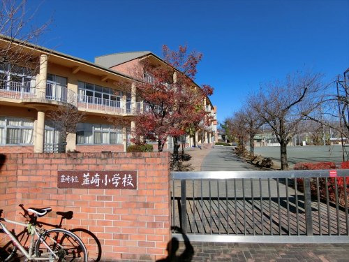 韮崎小学校