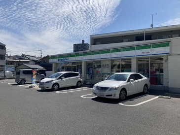 ファミリーマート 浜田一丁目店