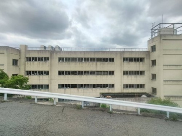 宝塚市立　中山台小学校の画像1