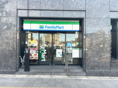 ファミリーマート 五条大宮店
