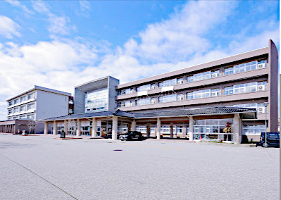 内灘町立内灘中学校