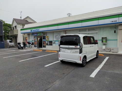 ファミリーマート 八潮大原店