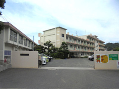 北九州市立寿山小学校