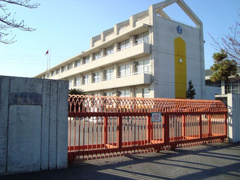 桃栄小学校
