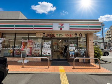 セブンイレブン 豊中少路1丁目店の画像1