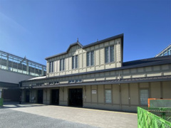 JR　折尾駅