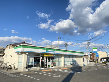 ファミリーマート 西条東店