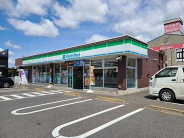 ファミリーマート つくば 研究学園四丁目店の画像1