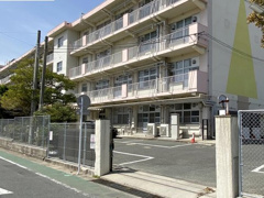 北九州市立本城小学校