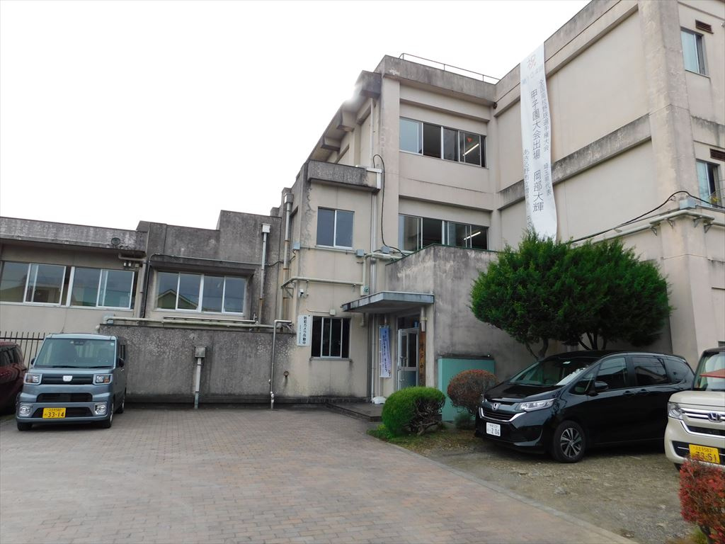 あきる野市立増戸中学校