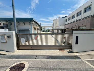 尼崎市立難波小学校の画像1