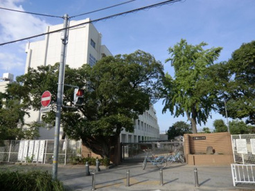 尼崎市立園田小学校の画像1
