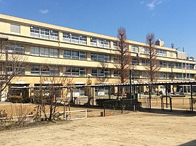 西宮市立鳴尾小学校の画像1