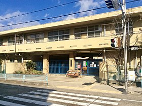 西宮市立春風小学校の画像1