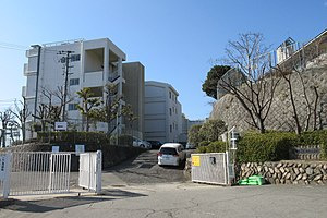 宝塚市立　逆瀬台小学校の画像1