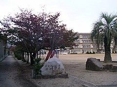 宝塚市立安倉北小学校の画像1