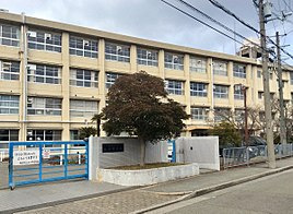 西宮市立山口中学校の画像1