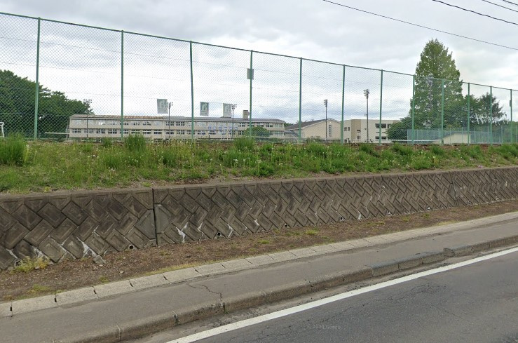 滝沢市立滝沢第二中学校