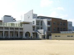 岡垣町立山田小学校