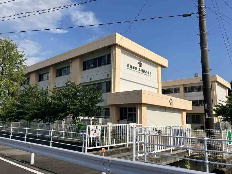 北川副小学校