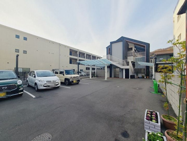 中野ルンビニえきまえ保育園