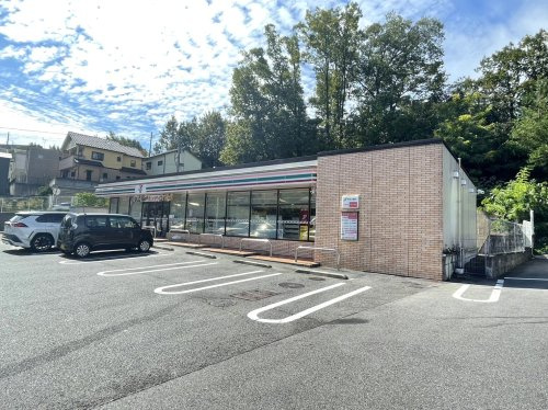 セブンイレブン 瀬戸萩殿町店