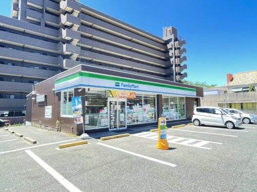 ファミリーマート 瀬戸北山店