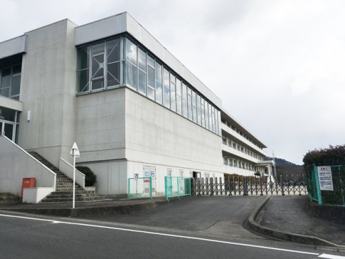 御嵩小学校