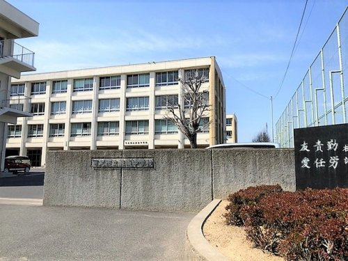 蘇南中学校