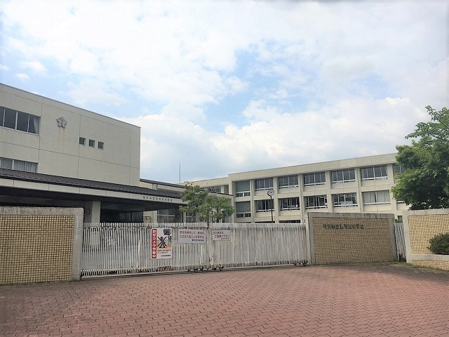 東可児中学校