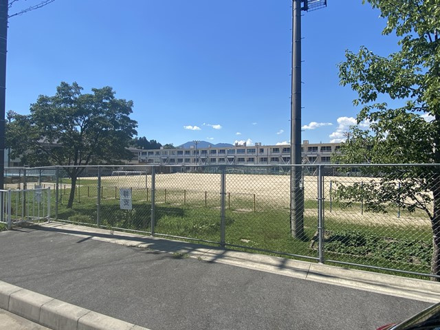 長島小学校