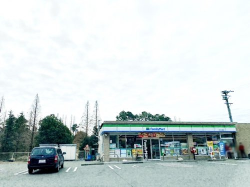 ファミリーマート 可児大森東店