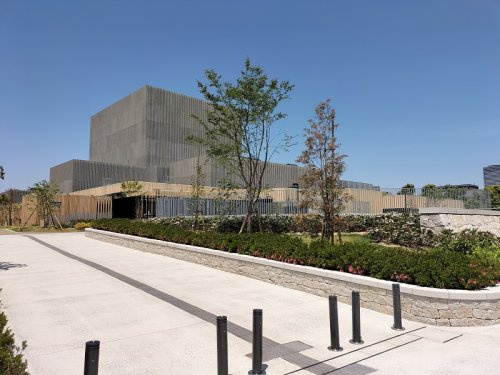 高槻城公園芸術文化劇場 南館