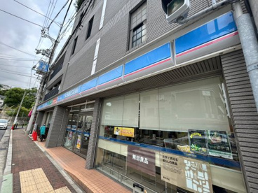 ローソン 阪急御影駅前店の画像1