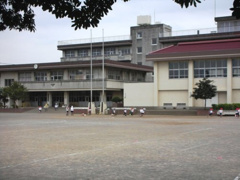 座間市立旭小学校