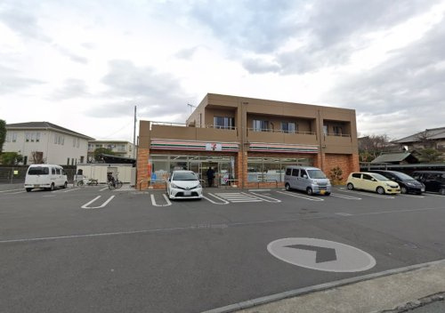 セブンイレブン相模原上鶴間本町８丁目店