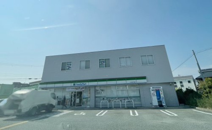 ファミリーマート 上大市四丁目店の画像2