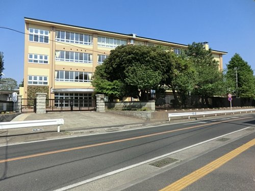 綾瀬市立綾瀬小学校