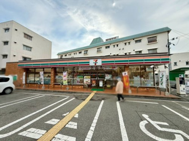 セブンイレブン 池田旭丘1丁目店の画像1