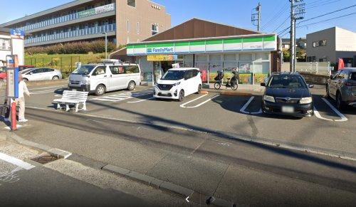 ファミリーマート 中沢二丁目店