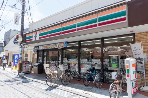 セブンイレブン 藤沢鵠沼海岸5丁目店