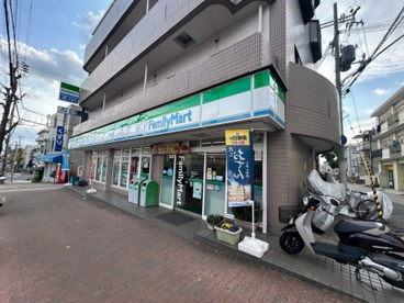 ファミリーマート ナダ萬灘南通店の画像1