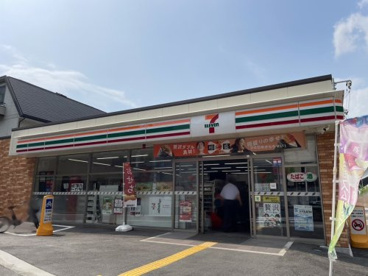セブンイレブン 西宮川西町店の画像3